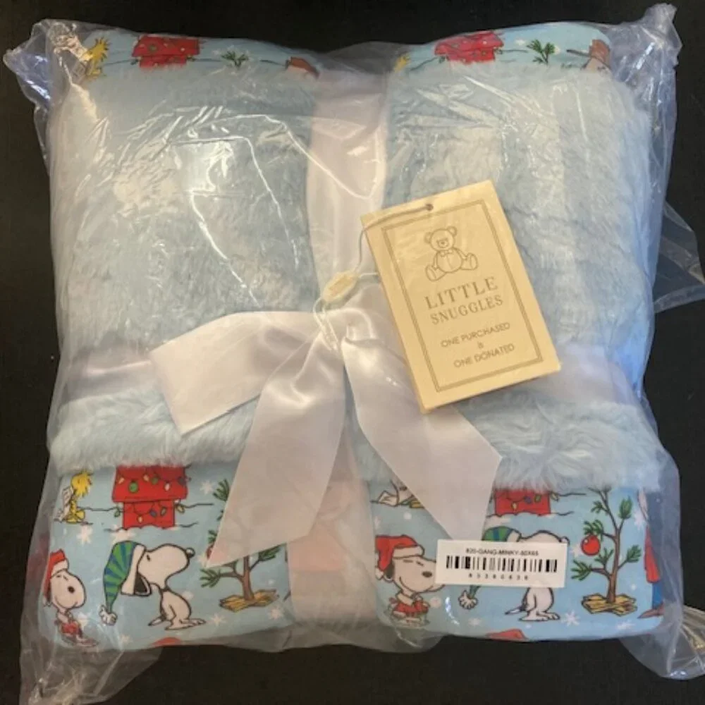 NWT Little Snuggles Christmas Peanuts Snoopy Bamboo Minky Lush Blanket - 50x65
